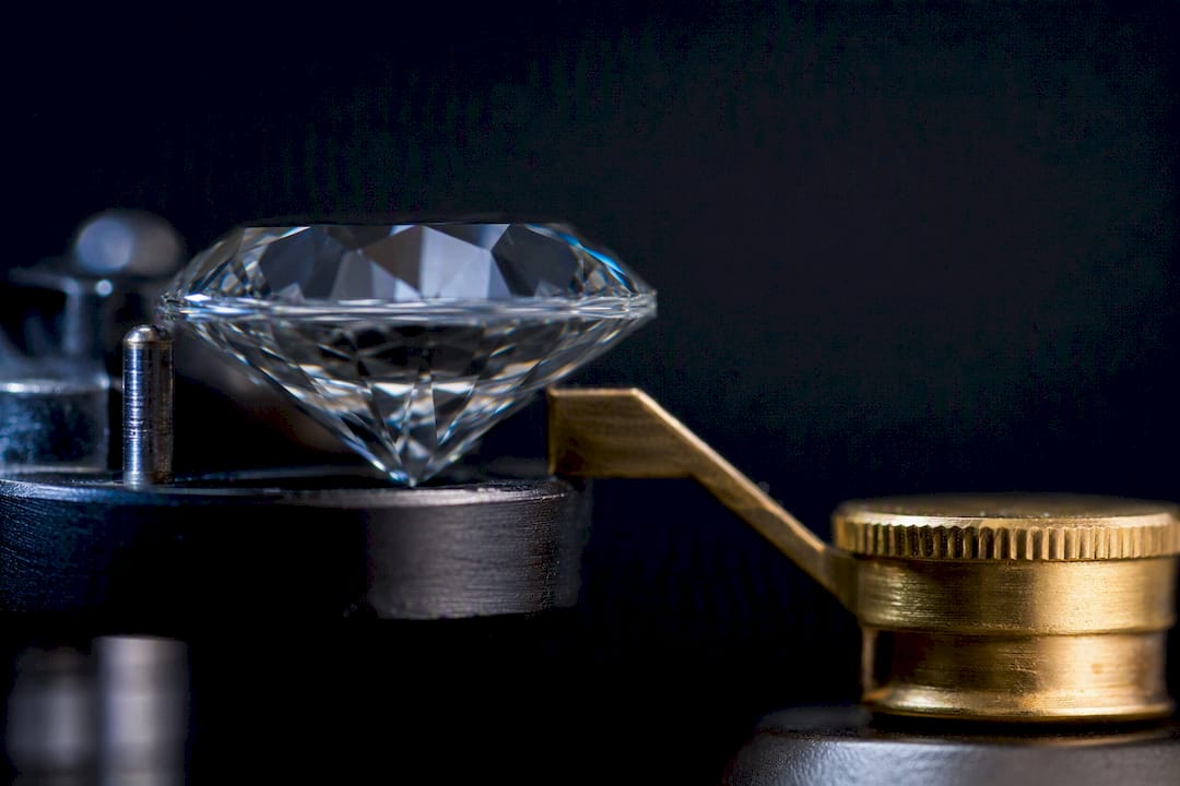 Diamond proportions under gemological inspection