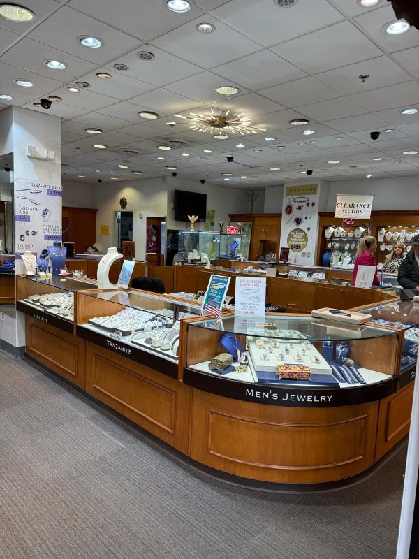 Men's jewelry and tanzanite display at USA Jewels Ketchikan