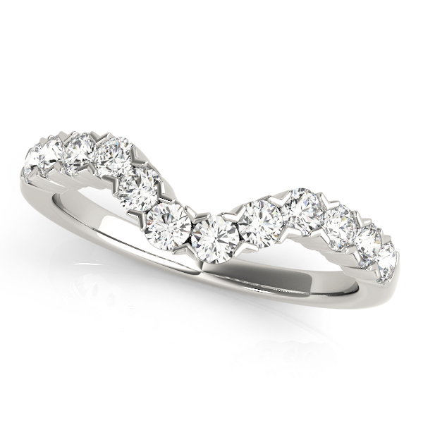 XO Curved Wedding Band