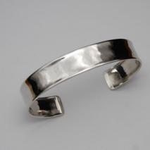 14K White Gold Hammered Shiny 12.0mm Cuff