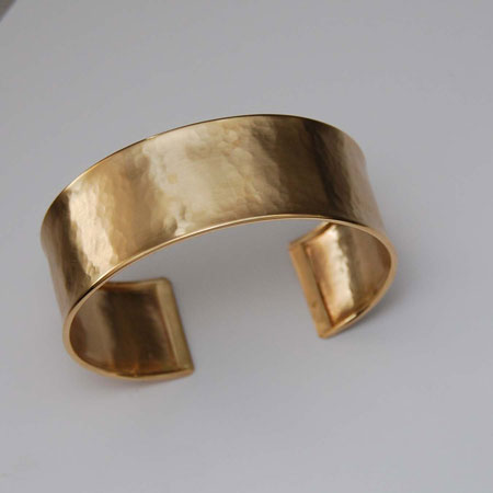 7-Inch 14K Yellow Gold Hammered Cuff, 22.0mm, Satin