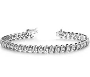 Classic Wavy Diamond Bracelet