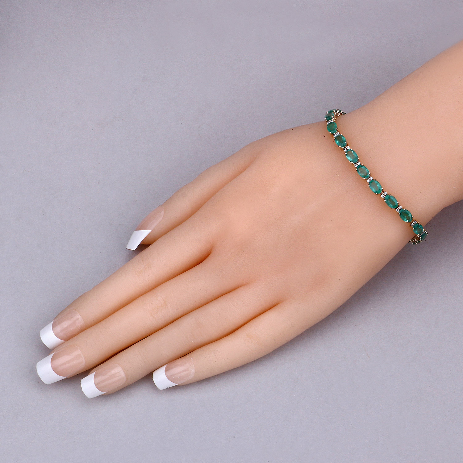 9.90 Carat Genuine Zambian Emerald and White Diamond 14K Yellow Gold Bracelet 2.20 C.T.W 14K yellow gold - view 6