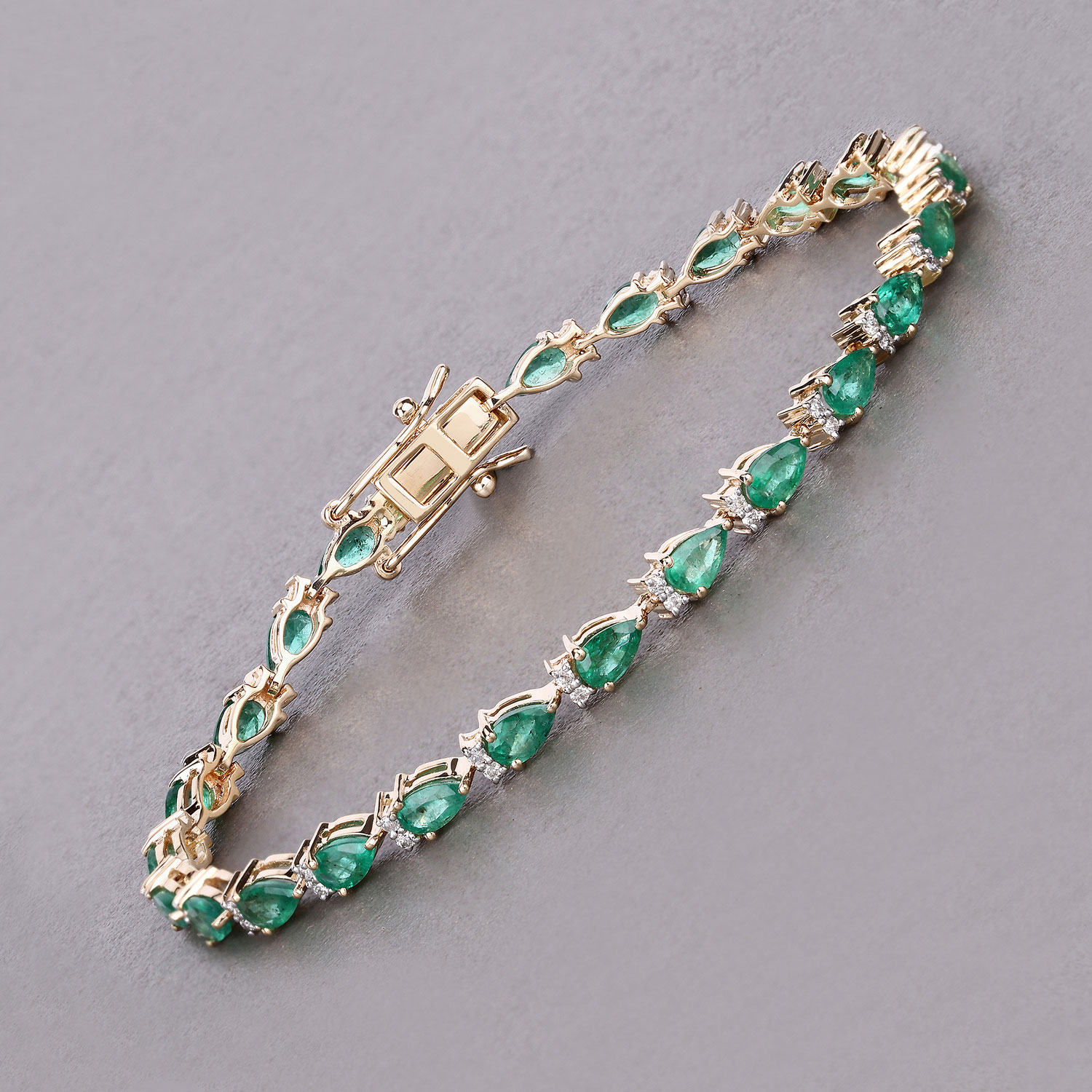4.65 Carat Genuine Zambian Emerald and White Diamond 14K Yellow Gold Bracelet 2.20 C.T.W 14K yellow gold - view 3
