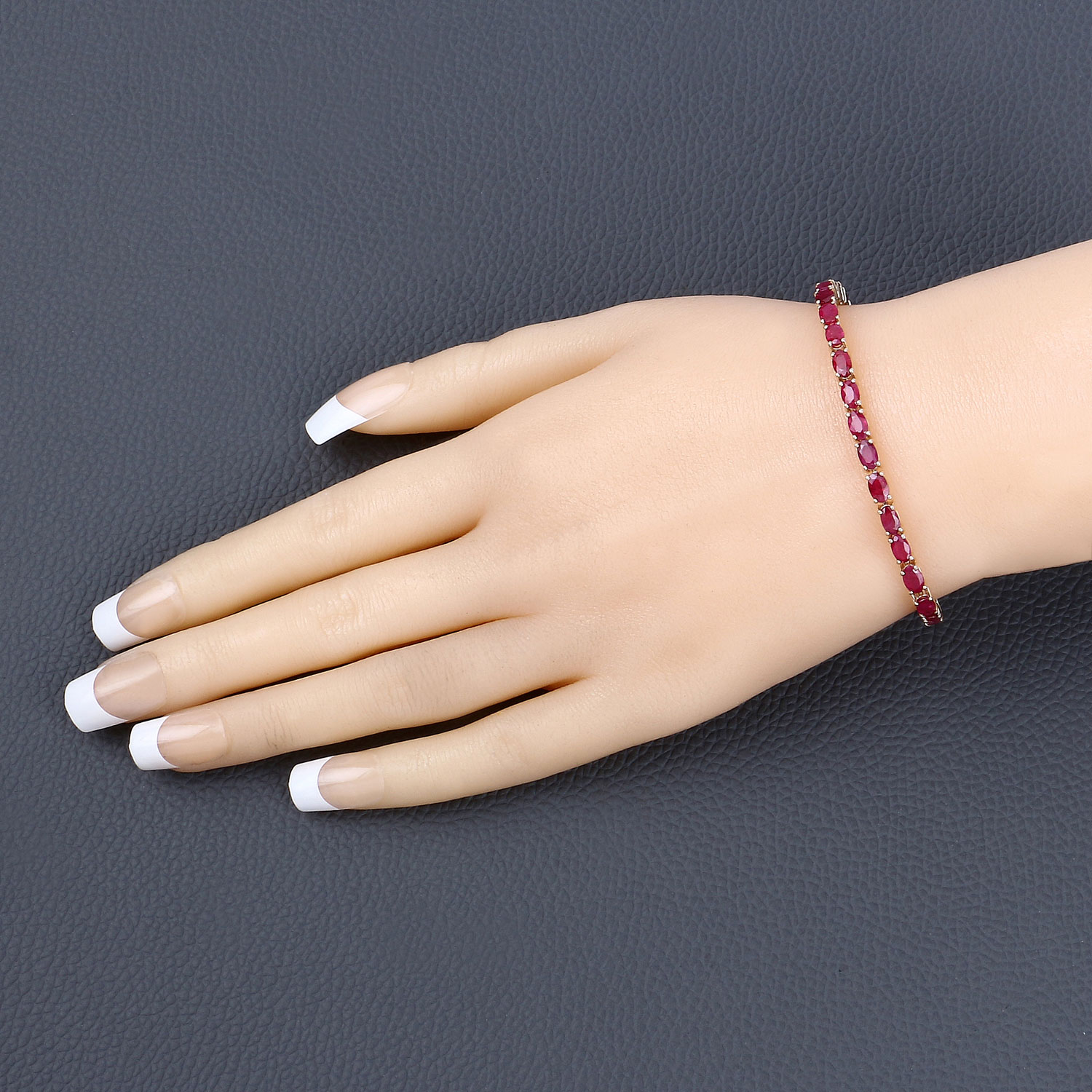 9.18 Carat Genuine Ruby 10K Yellow Gold Bracelet 9.18 C.T.W 10K yellow gold - view 10