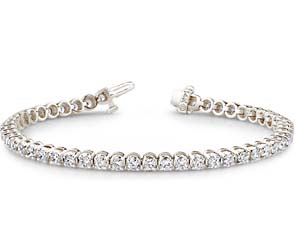 Classic Four Prong Diamond Bracelet