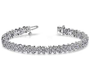 Flower Link Diamond Bracelet