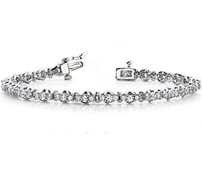 Triple Diamond Link Bracelet