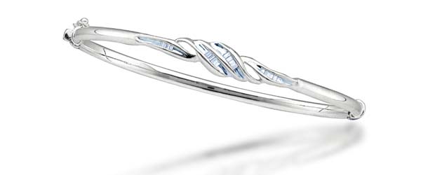 Ladies Diamond Bangle Bracelet .15 Carat Total Weight