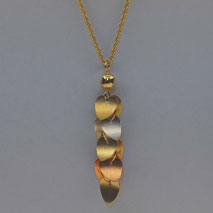 14K Tri-Color Heart Drop Chain