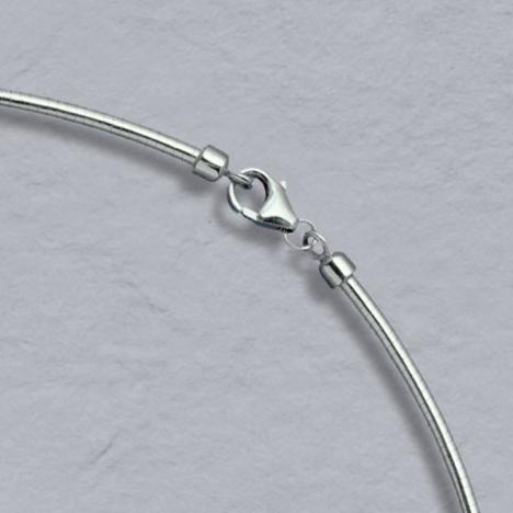 16-Inch 18K White Gold Round Omega 2.0mm Chain