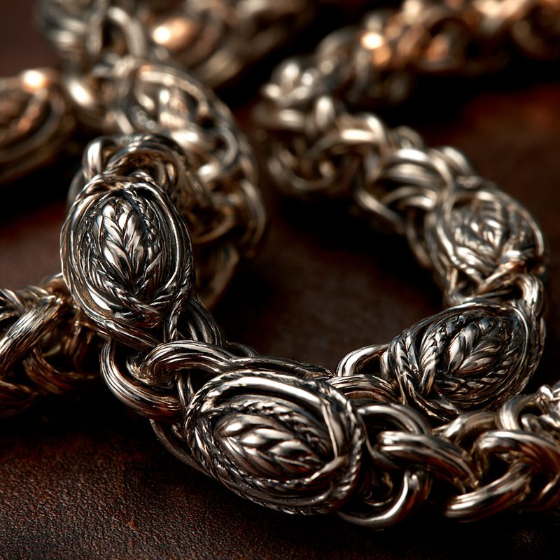 Wheat Chains in gold and platinum
