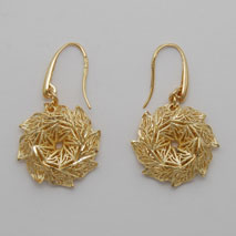 14K Yellow Gold Flower Wreath Earrings