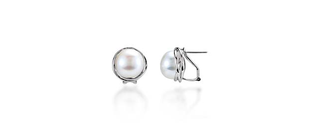 Freshwater Cultured Pearl Earrings