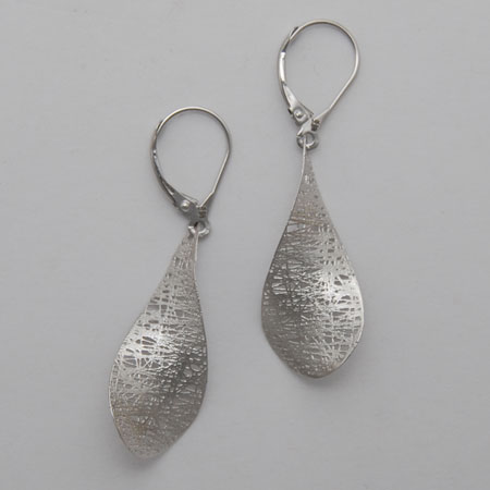 14K White Gold Small Propeller Earring