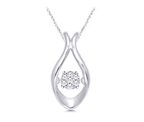 Moving Diamond Fashion Pendant