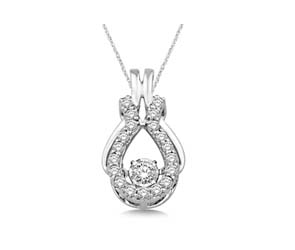 Moving Diamond Fashion Pendant