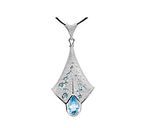 Platinum Aquamarine Pendant