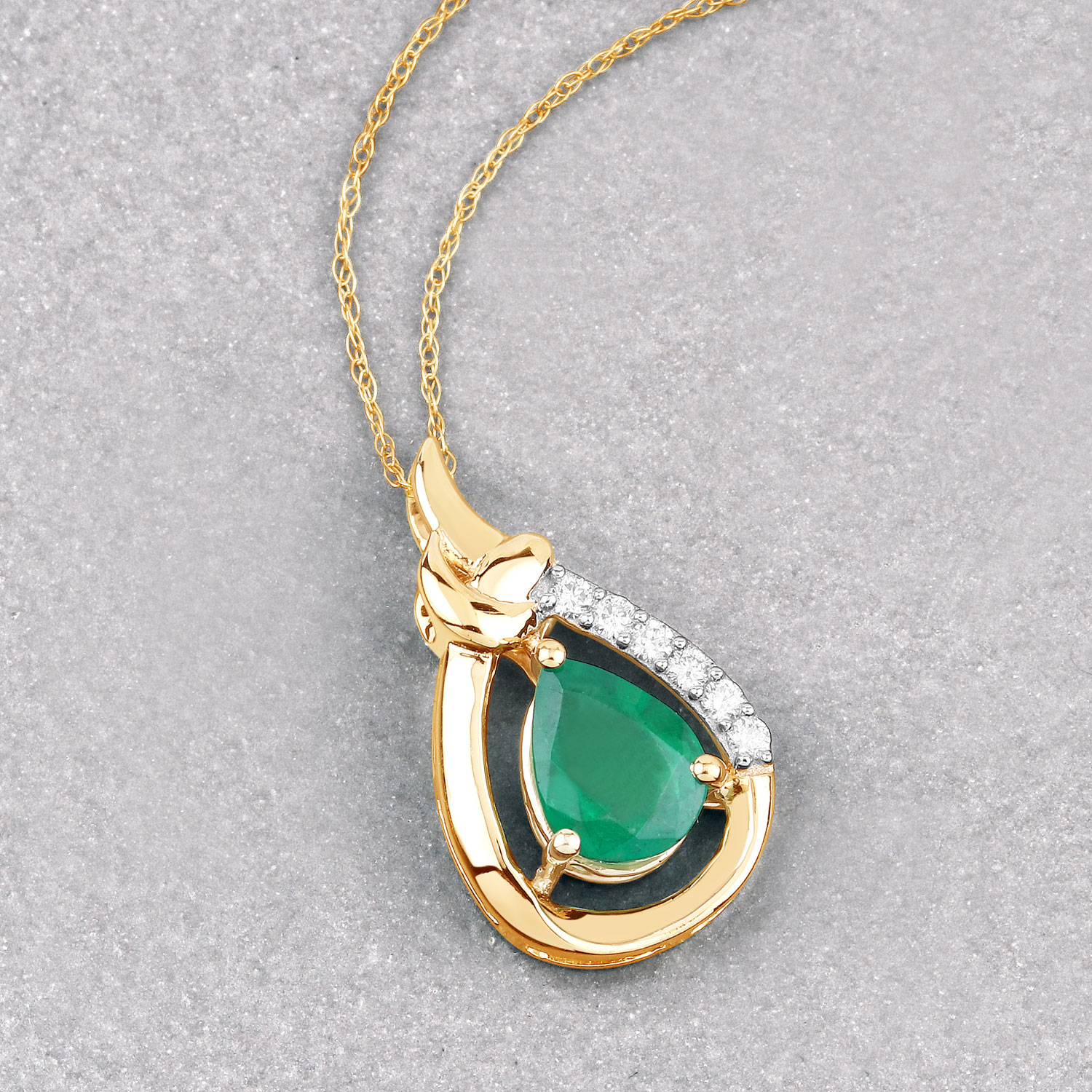 0.23 Carat Genuine Emerald .925 Sterling Silver Pendant 0.23 C.T.W Sterling Silver - view 8