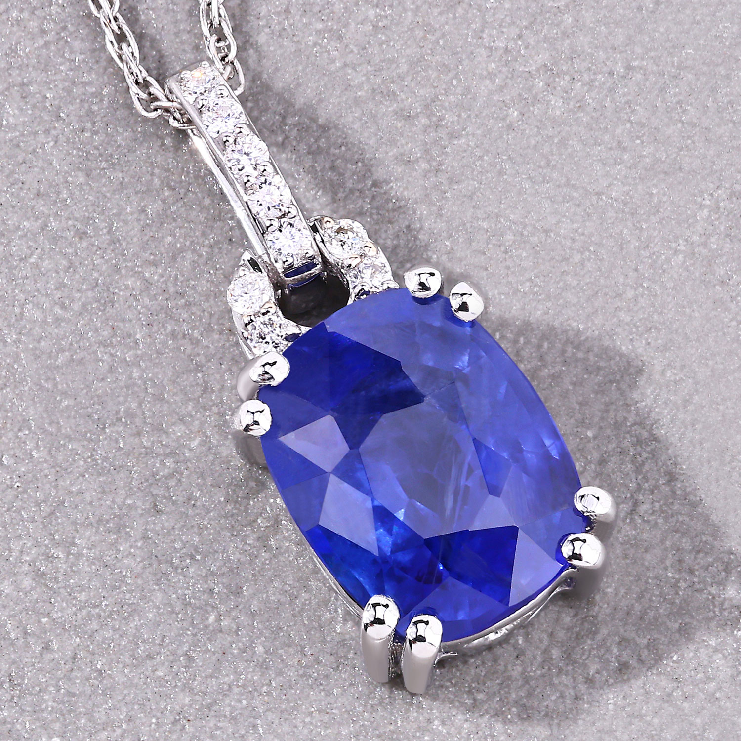 2.05 Carat Genuine Ceylon Blue Sapphire and White Diamond 18K White Gold Pendant 2.05 C.T.W 18K white gold - view 6