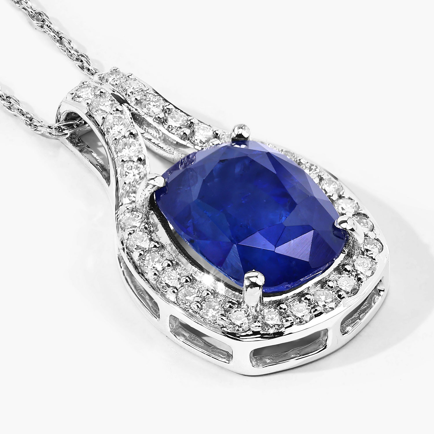 3.84 Carat Genuine Ceylon Blue Sapphire and White Diamond 18K White Gold Pendant 3.84 C.T.W 18K white gold - view 4