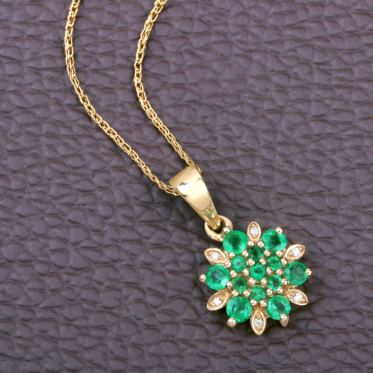 0.72 Carat Genuine Zambian Emerald and White Diamond 14K Yellow Gold Pendant 0.72 C.T.W 14K yellow or white gold - view 4