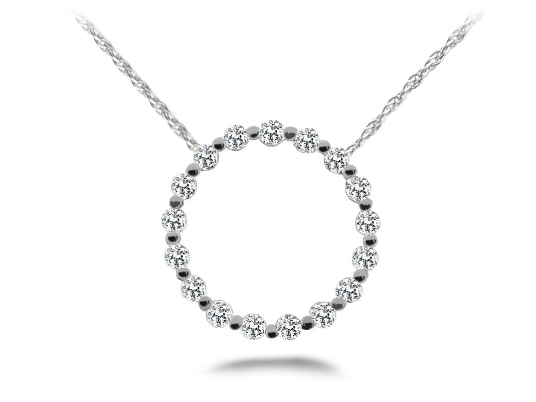 Stunning Diamond Circle Pendant 3/8 Carat Total Weight