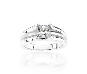 Princess Cut Diamond Engagement Ring