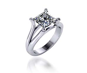 Princess Cut Diamond Engagement Ring