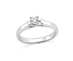 Diamond Solitaire Engagement Ring