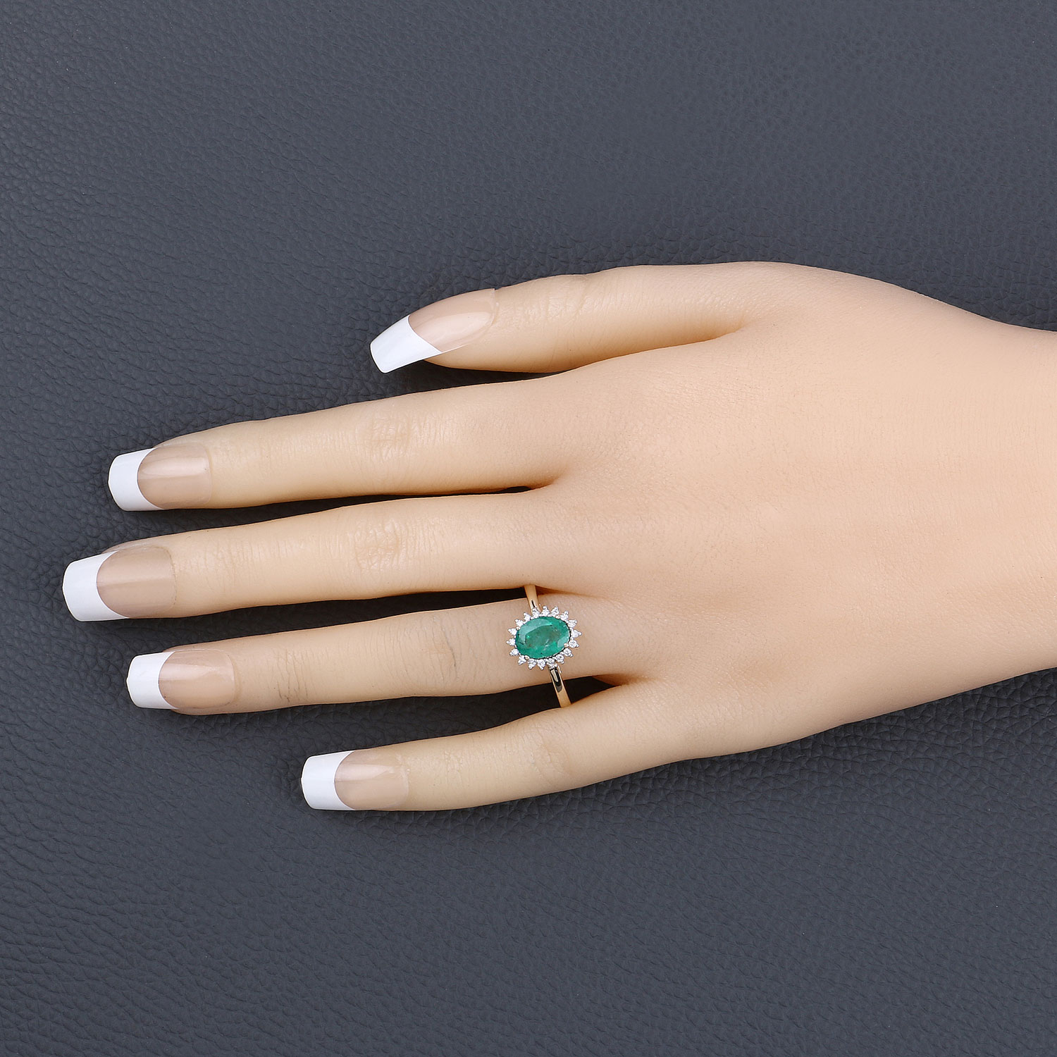 1.34 Carat Genuine Zambian Emerald and White Diamond 10K Yellow Gold Ring 1.34 C.T.W 10K yellow or white gold - view 2
