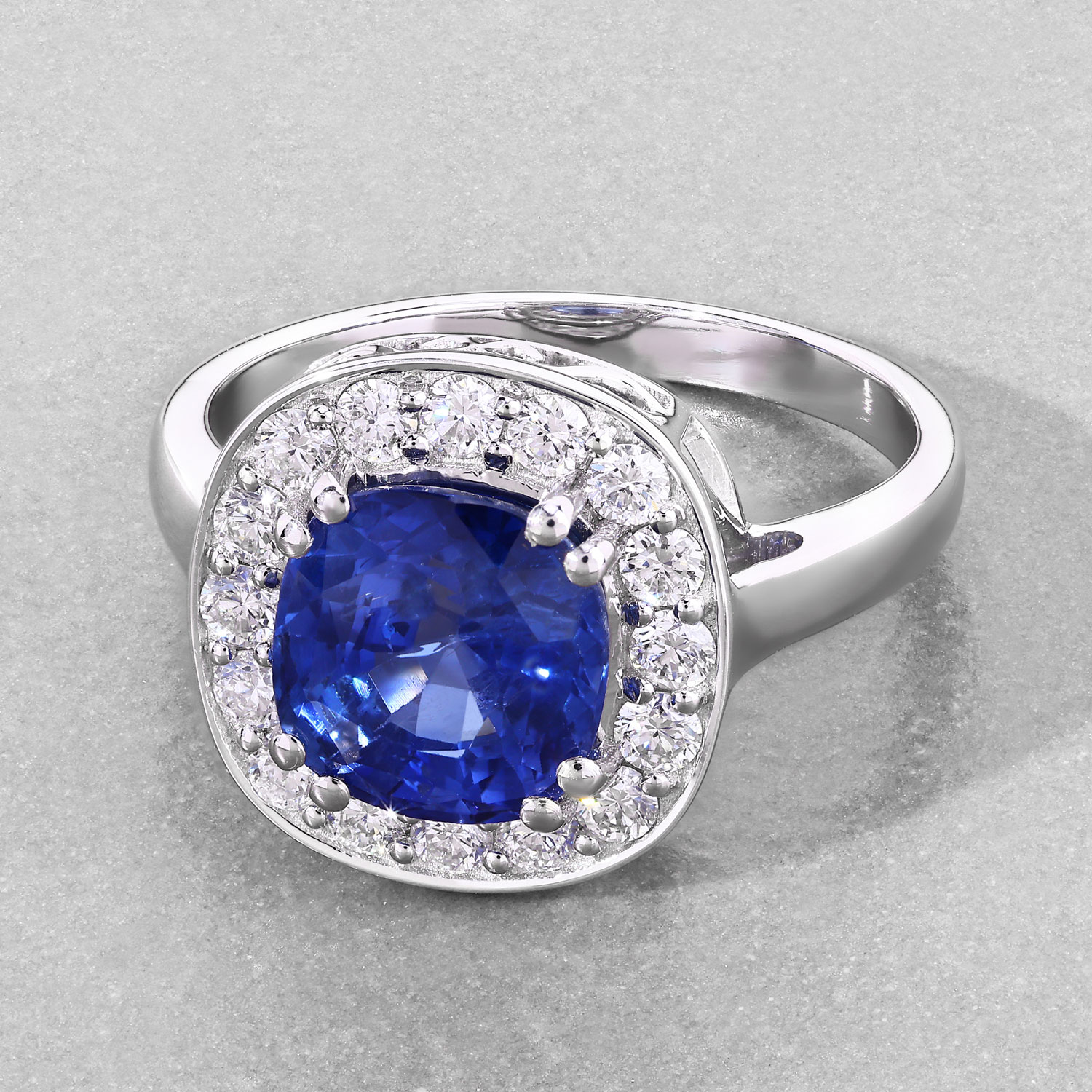3.89 Carat Genuine Ceylon Blue Sapphire and White Diamond 18K White Gold Ring 3.89 C.T.W 18K white gold - view 6