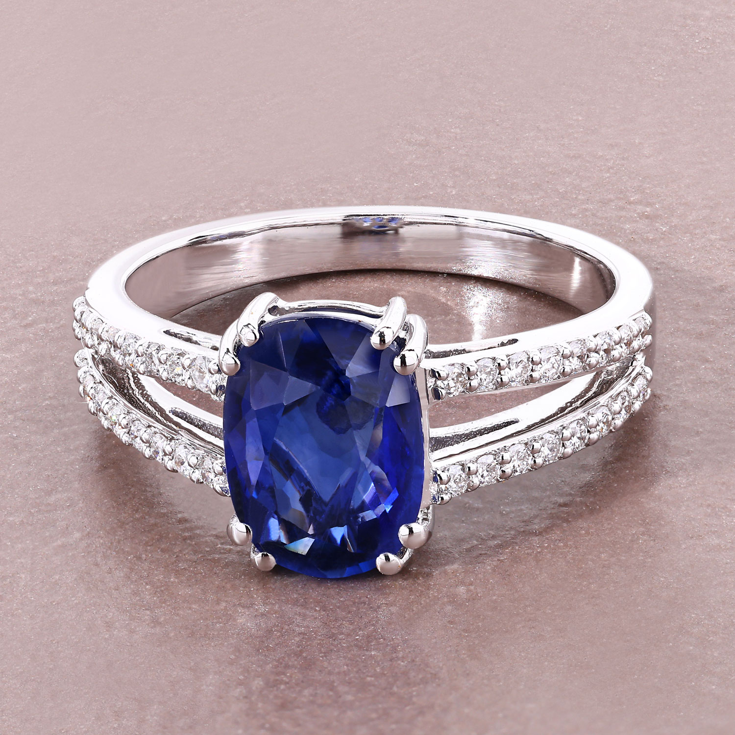 2.90 Carat Genuine Ceylon Blue Sapphire and White Diamond 18K White Gold Ring 2.90 C.T.W 18K white gold - view 6
