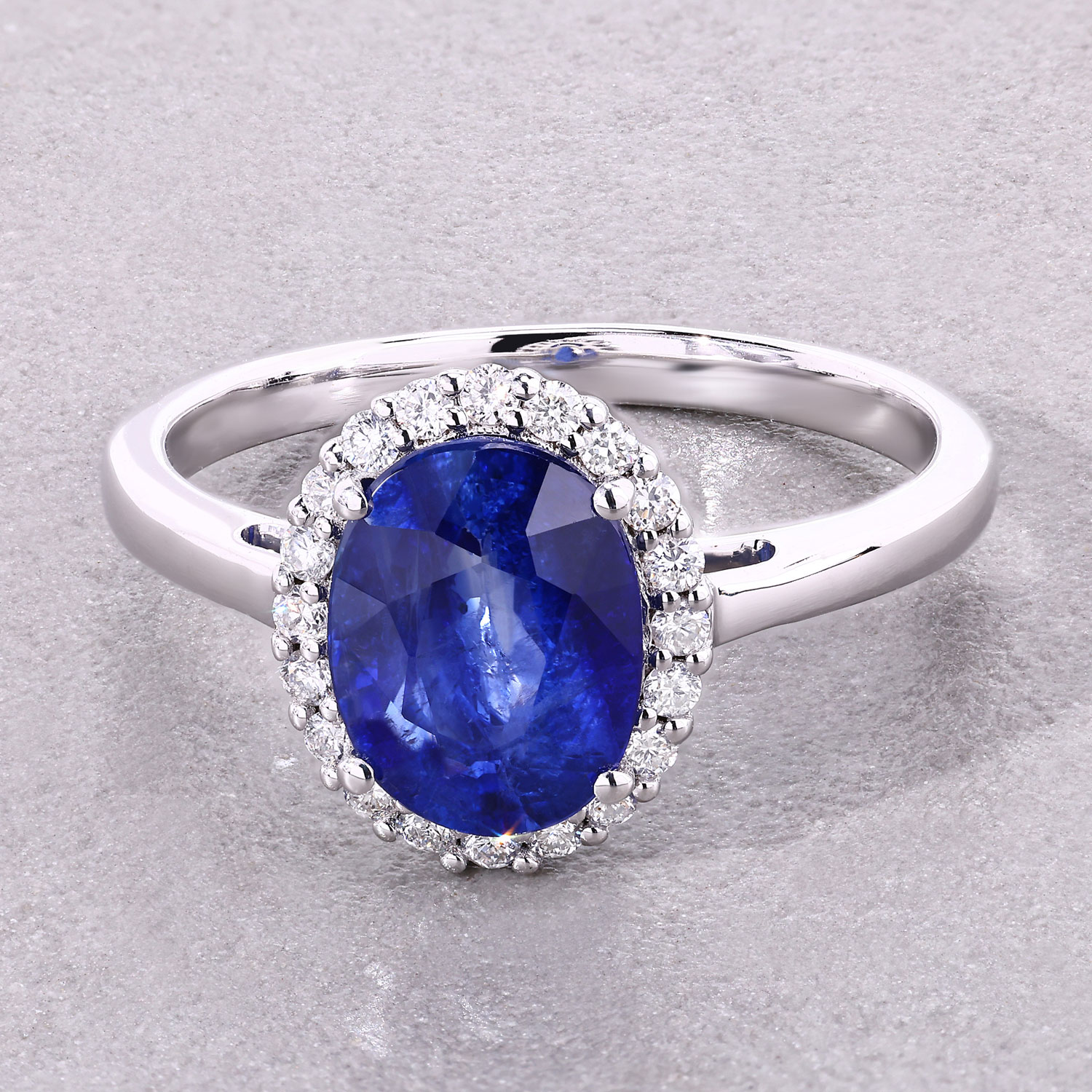 2.58 Carat Genuine Ceylon Blue Sapphire and White Diamond 18K White Gold Ring 2.58 C.T.W 18K white gold - view 2