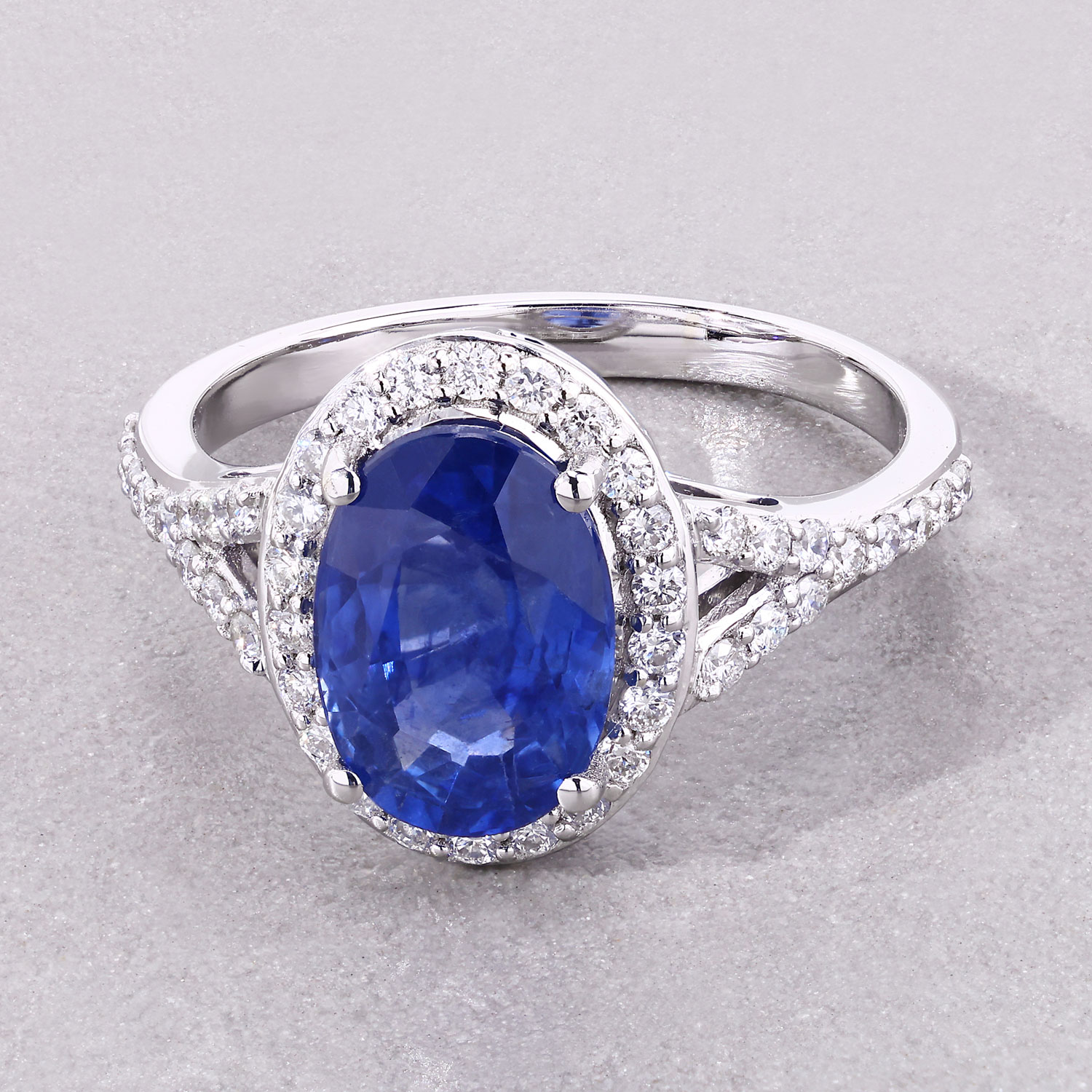 3.51 Carat Genuine Ceylon Blue Sapphire and White Diamond 18K White Gold Ring 3.51 C.T.W 18K white gold - view 5