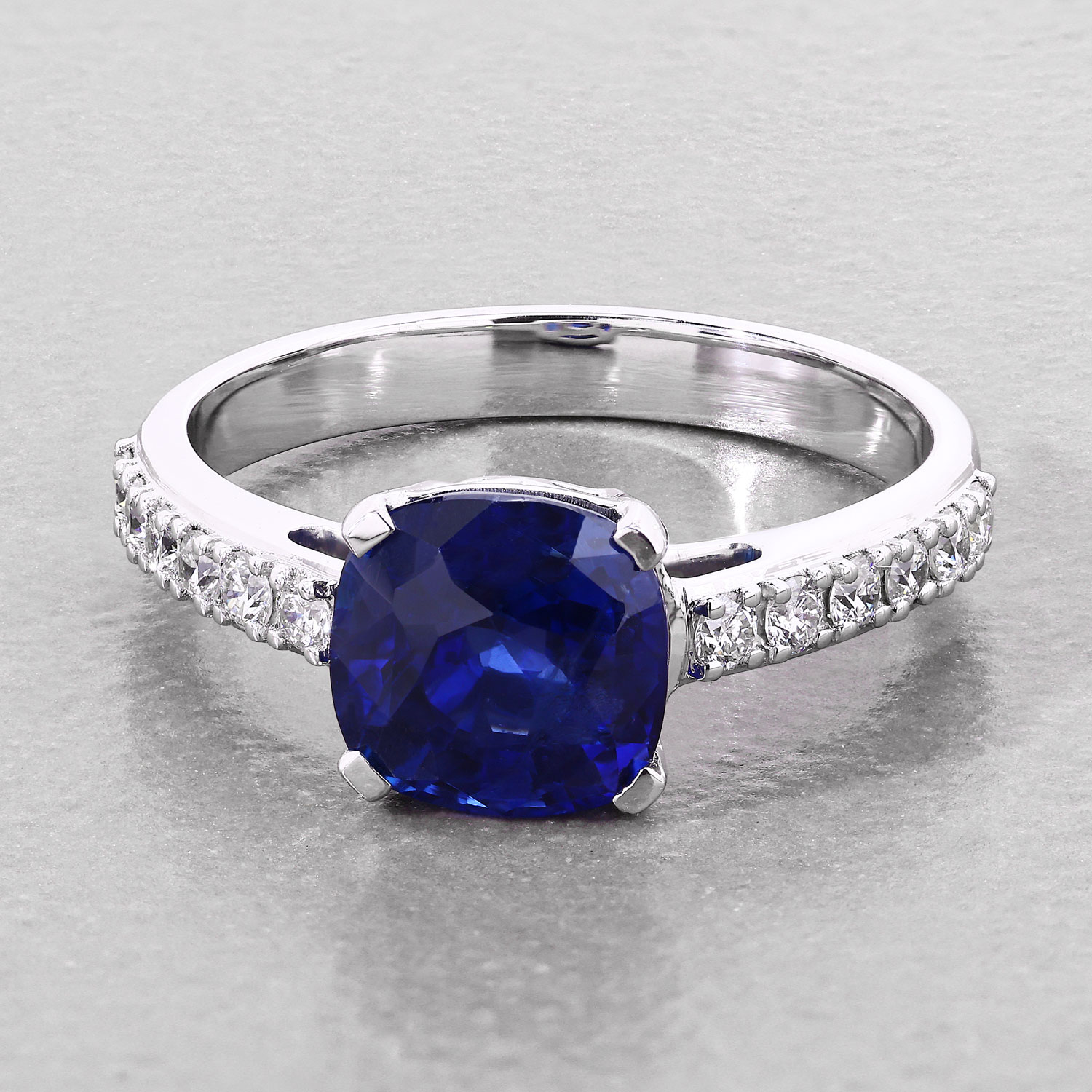 2.85 Carat Genuine Ceylon Blue Sapphire and White Diamond 18K White Gold Ring 2.85 C.T.W 18K white gold - view 6