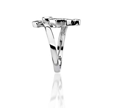 Diamond Right Hand Ring 3/8 Carat Total Weight