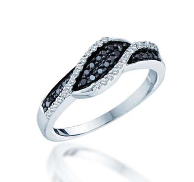 Black Diamond Ladies Band 1/4 Carat Total Weight 1/4 Carat Total Weight