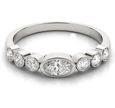 Oval Illusion Diamond Stackable Ring 1/2 Carat Total Weight