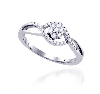 Diamond Fashion Ring 0.26 Carat Total Weight