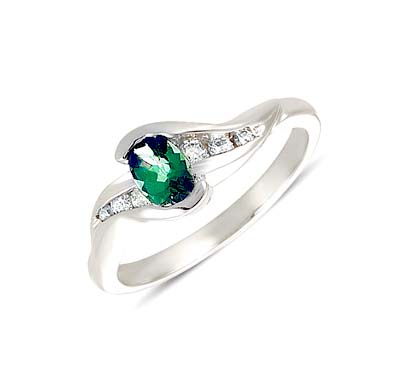 Emerald and Diamond Ring 0.54 Carat Total Weight