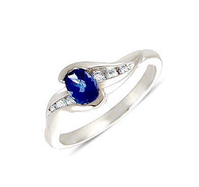 Sapphire & Diamond Ring 0.8 Carat Total Weight