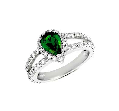 Emerald & Diamond Ring 1.93 Carat Total Weight
