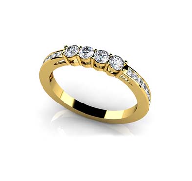 Center Four Diamond Band 1/4 Carat Total Weight