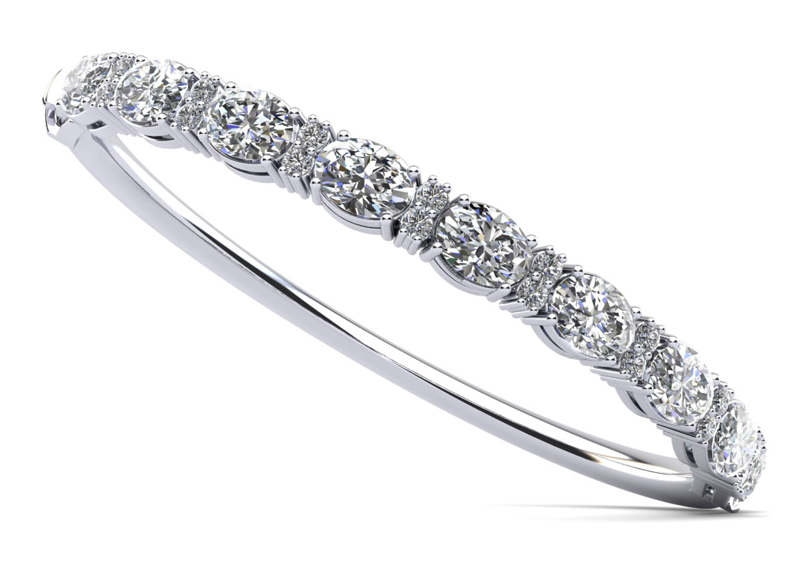 Oval and Round Diamond Bangle 9.44 Carat Total Weight