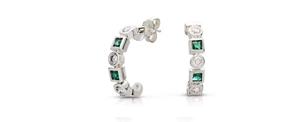 Designer Emerald and Diamond Earrings 0.96 Carat Total Weight